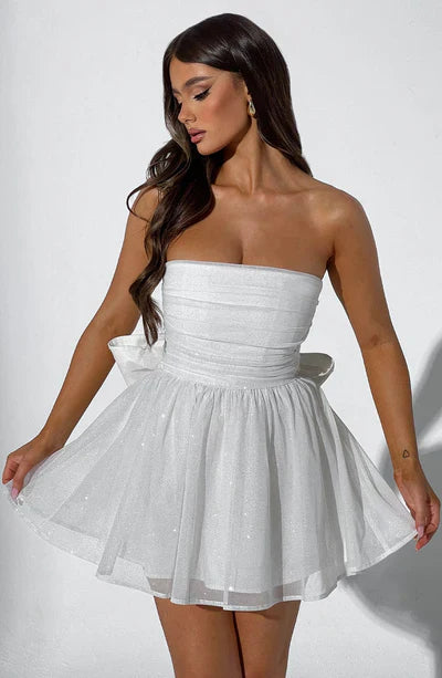 Katrina | Schouderloos Minikleed met Glitterdetails en Uitlopende Rok