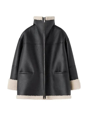 Lizzy | Oversized Kunstleer Shearling-Jack in Zwart