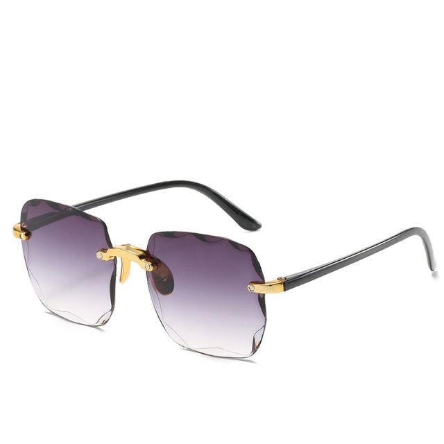 Luxe Zonnebril met Gradient Glazen en Elegant Frame