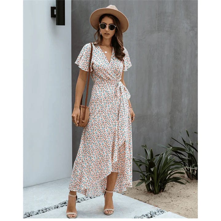 Gebloemd Wikkeljurk met V-hals & Ruffles – Zomerachtig & Elegant