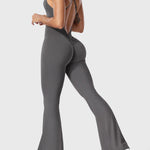 Serafina | Rugloze Flare Jumpsuit met verstelbare bandjes