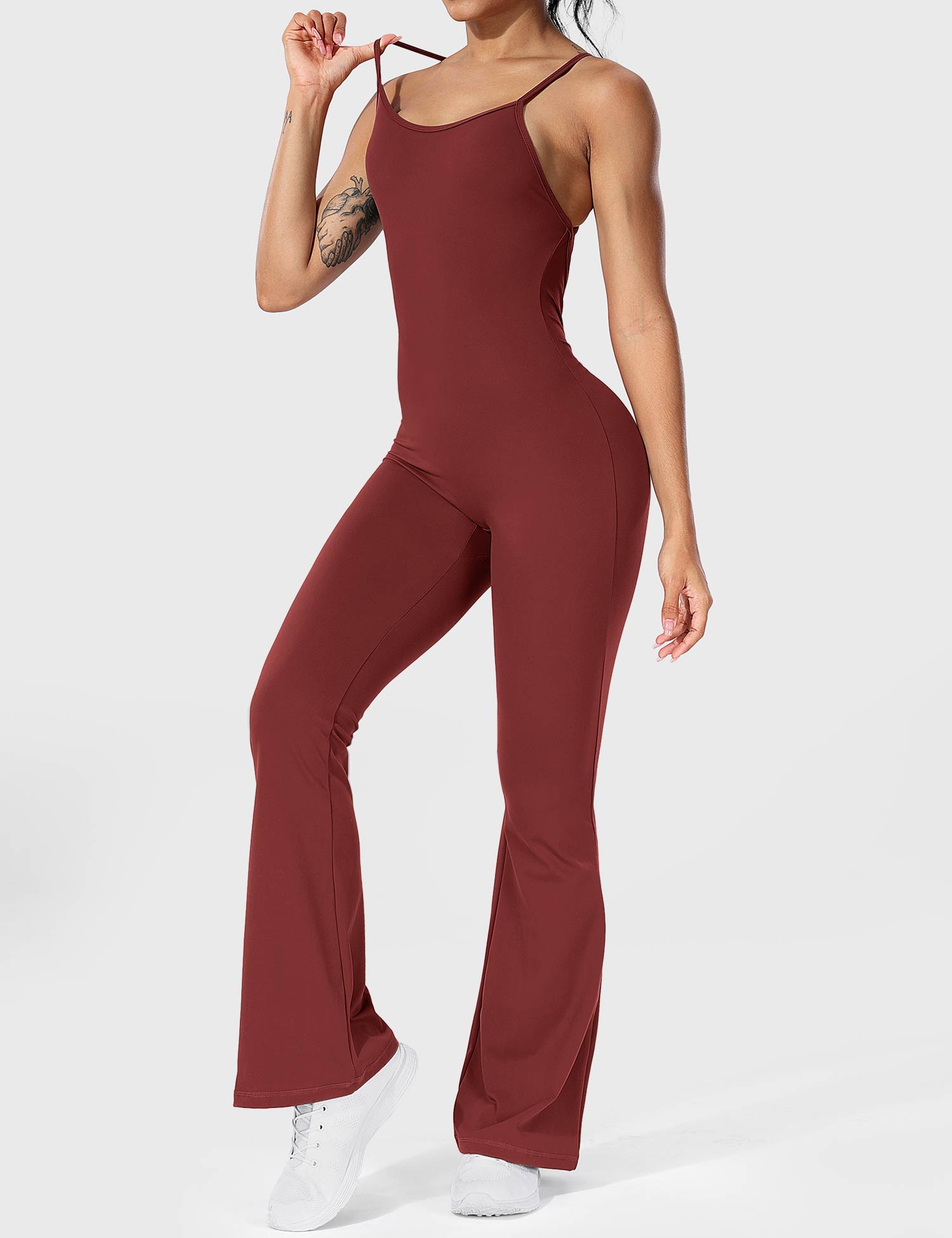 Serafina | Rugloze Flare Jumpsuit met verstelbare bandjes